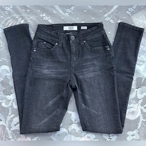 YMI ‘Wanna Betta Butt?’ Black-Wash Skinny/Stretch Jeans, Mid-Rise, Booty-lift